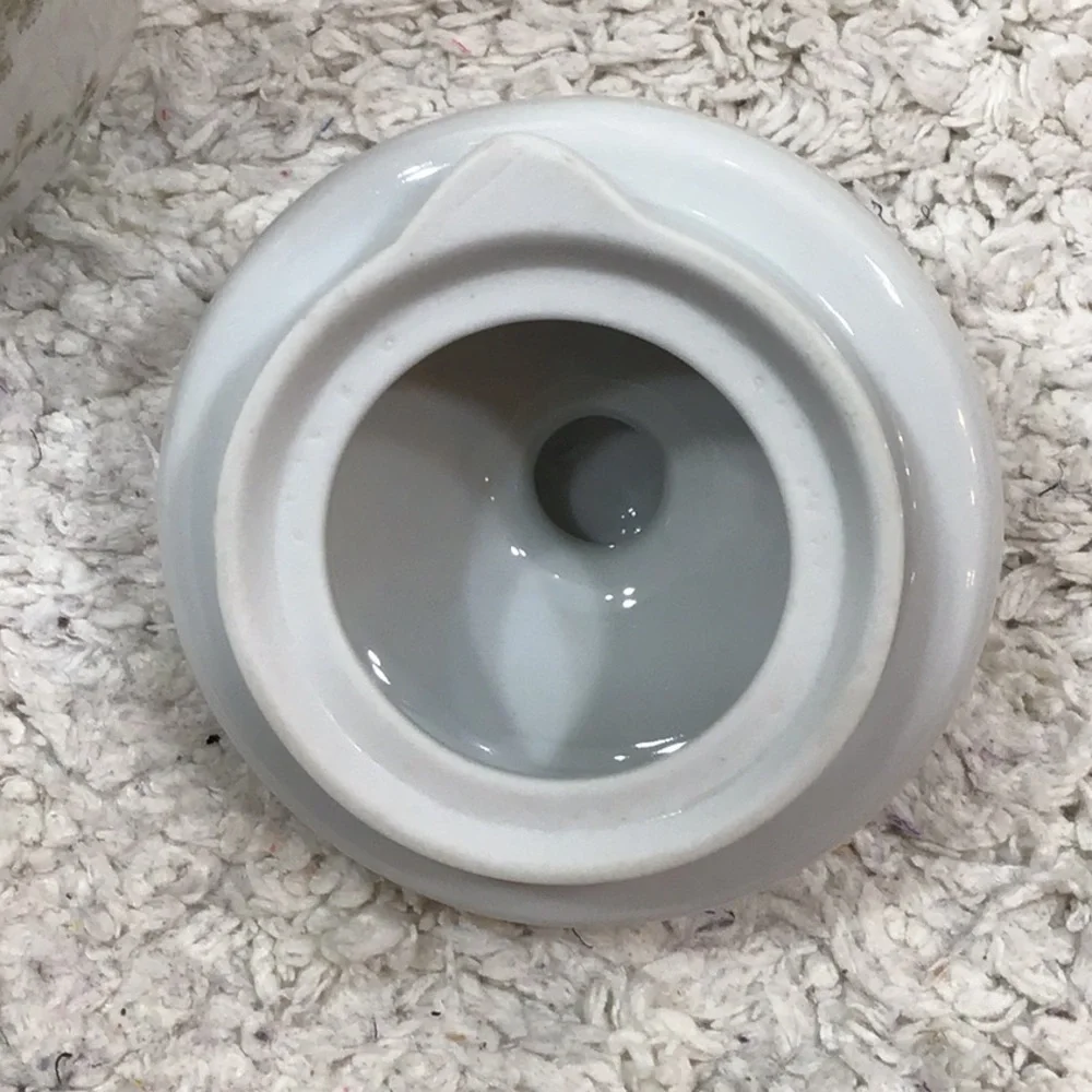 N/A porcelain white